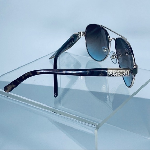 REVLON GOLD Accent Sunglasses - Picture 4 of 6